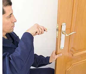 Affordable Locksmith Services Studio City, CA 818-492-3085 - locksmiths-service-01